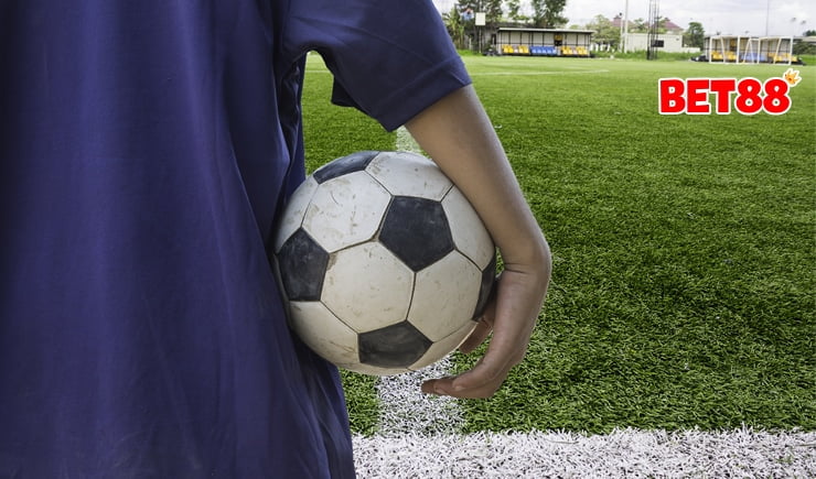 Kèo trên kèo dưới là gì? Hướng dẫn đọc tỷ lệ kèo chuẩn xác